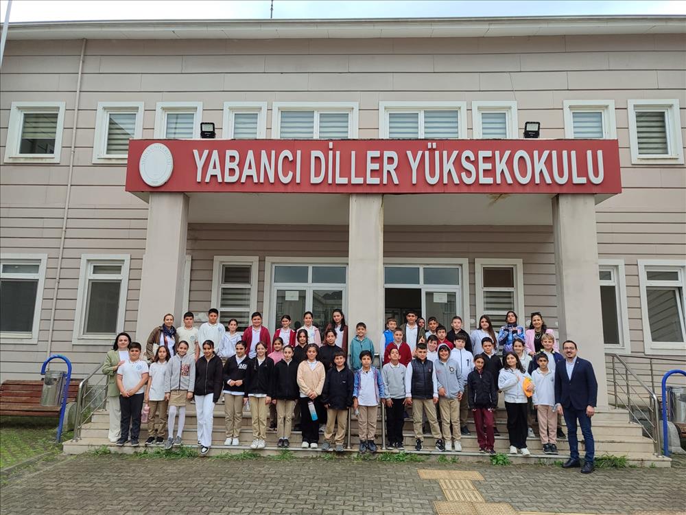 Gülkent Ortaokulu Öğrencilerinden Yüksekokulumuza Ziyaret!