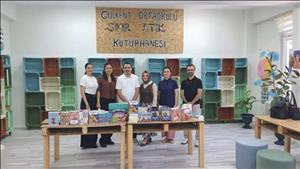 Yüksekokulumuzdan Gülkent Ortaokulu'na Kitap Bağışı